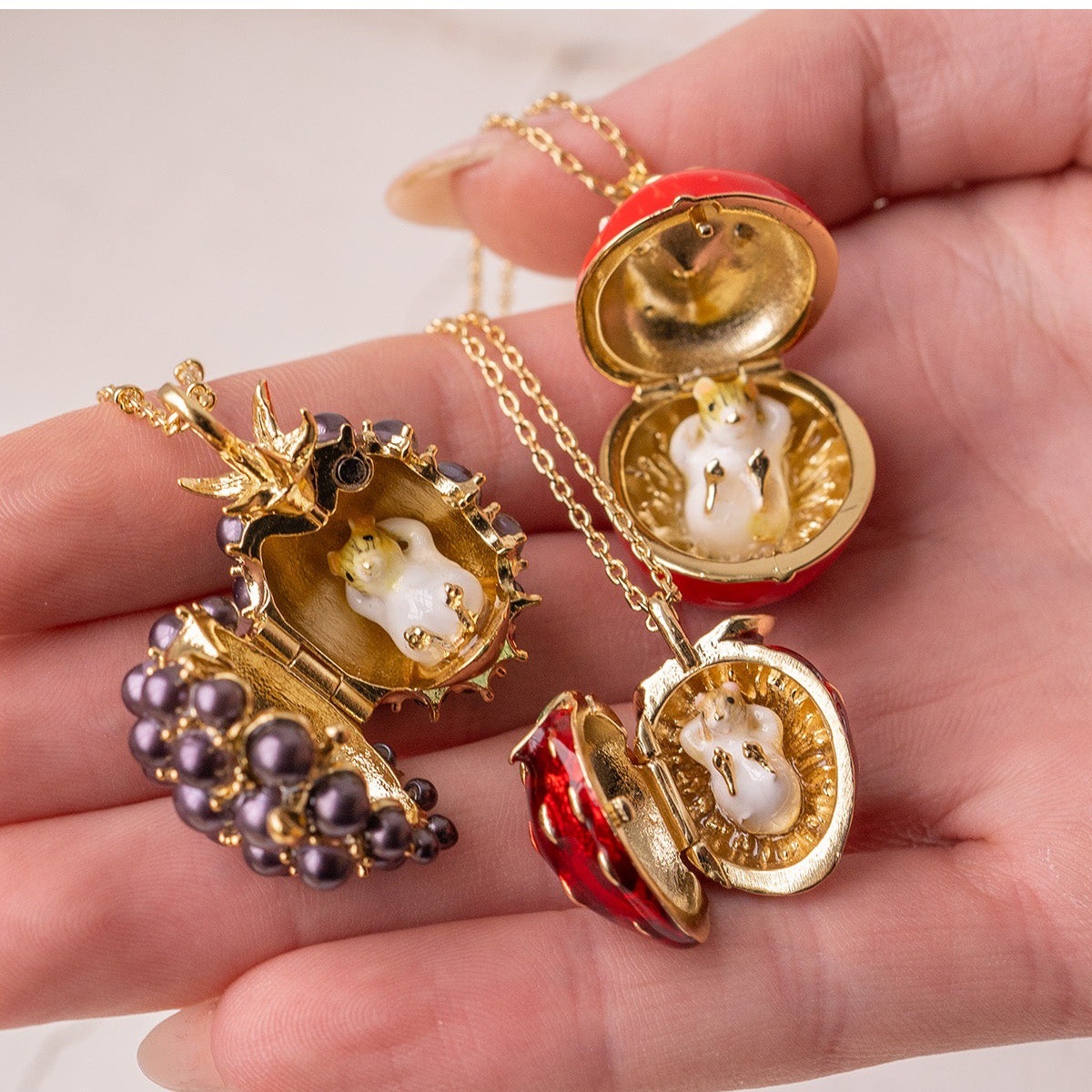 Heart Locket Necklace Photo - New Fruit Easter Egg Necklace Opening