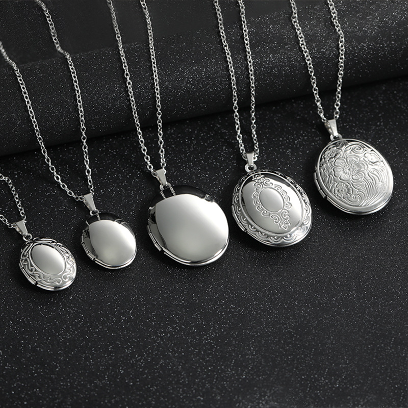 Vintage Silver Color Openable  - Heart Locket Necklace Photo recension och pris