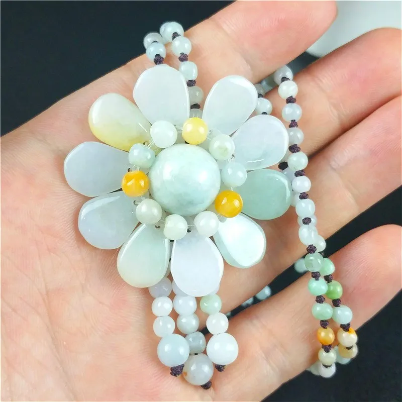 Certified Burmese Jade Sunflow - Necklaces recension och pris