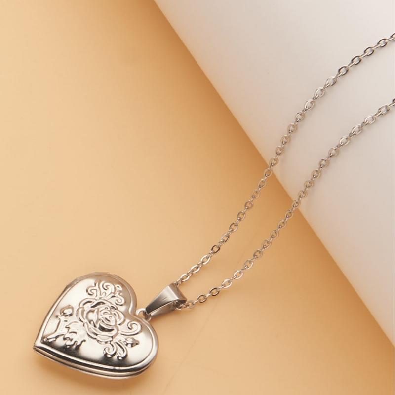 Gothic Vintage Heart Necklace  - Heart Locket Necklace Photo recension och pris
