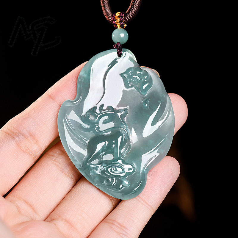 Real Natural Emerald Jade Blue - Necklaces recension och pris