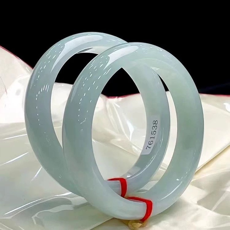 Old Mine Icy Burmese Bracelet, - Bracelets recension och pris