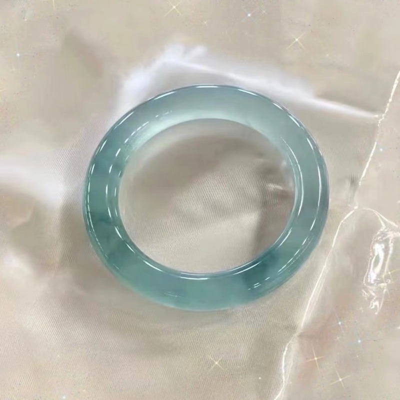 Natural high-quality ice with  - Bracelets recension och pris